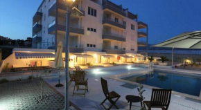 Гостиница Klara Beach Apartment  Сплит